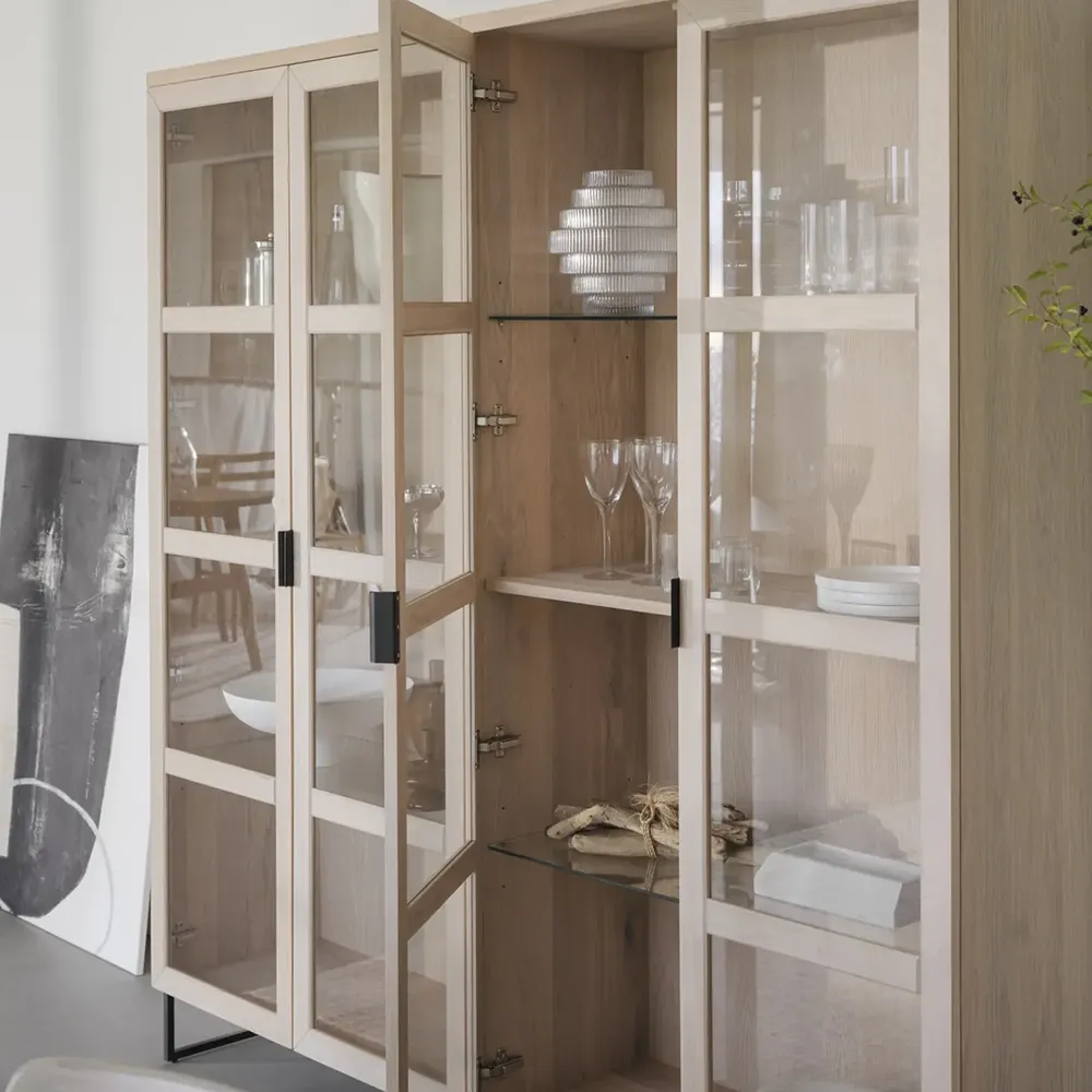 Everett display cabinet white pigmented