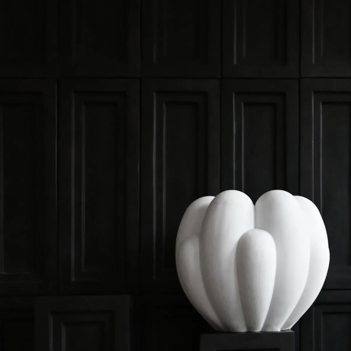 Handmade Vase Bloom Big Bone White H44 cm