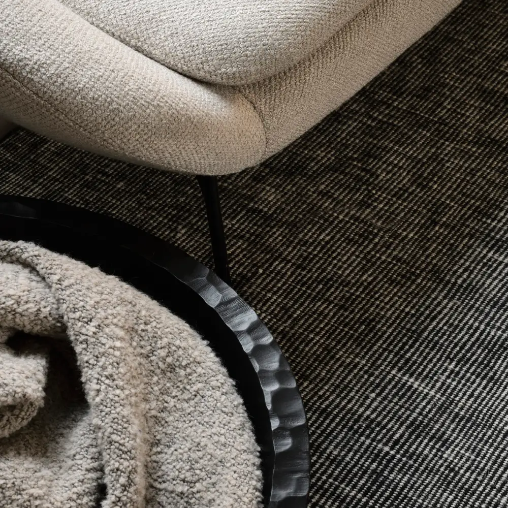 Chopped XL bowl black lacquered mahogany