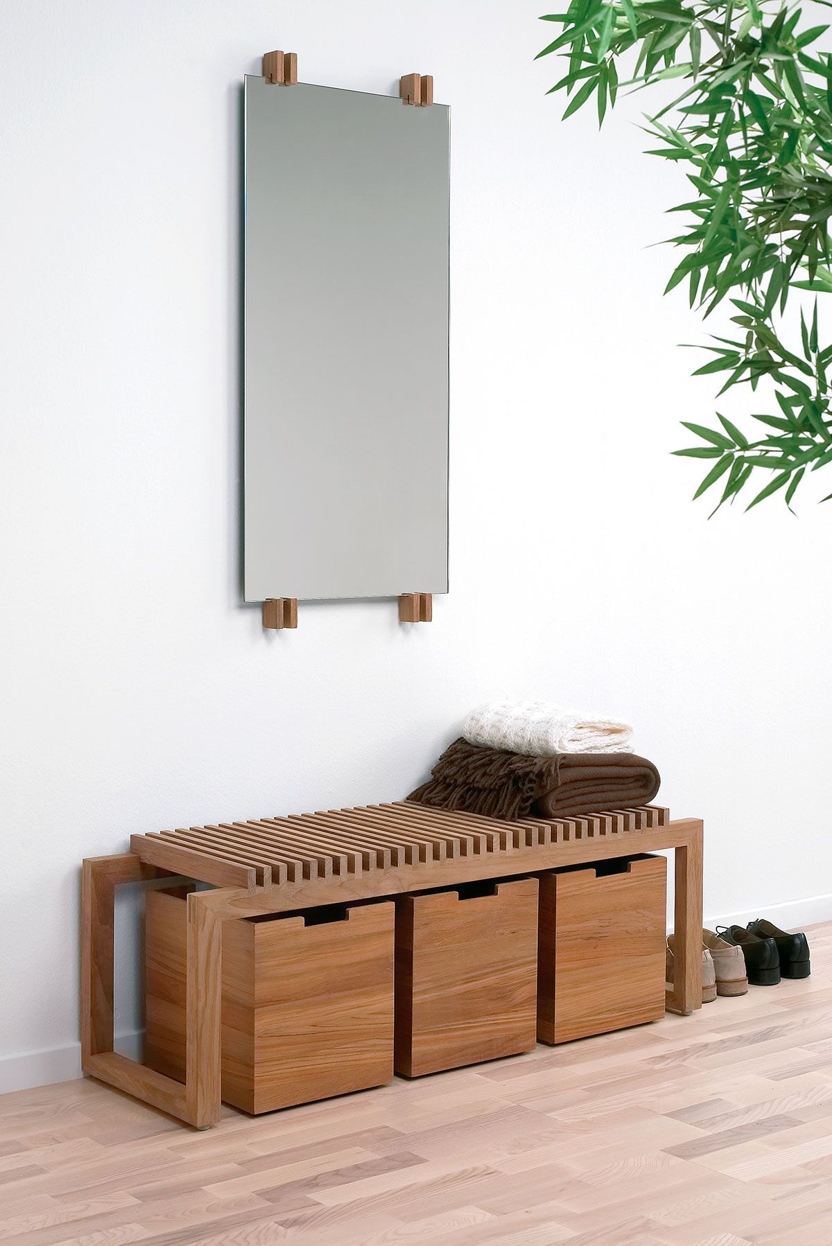 Cutter Mirror Silver Teak