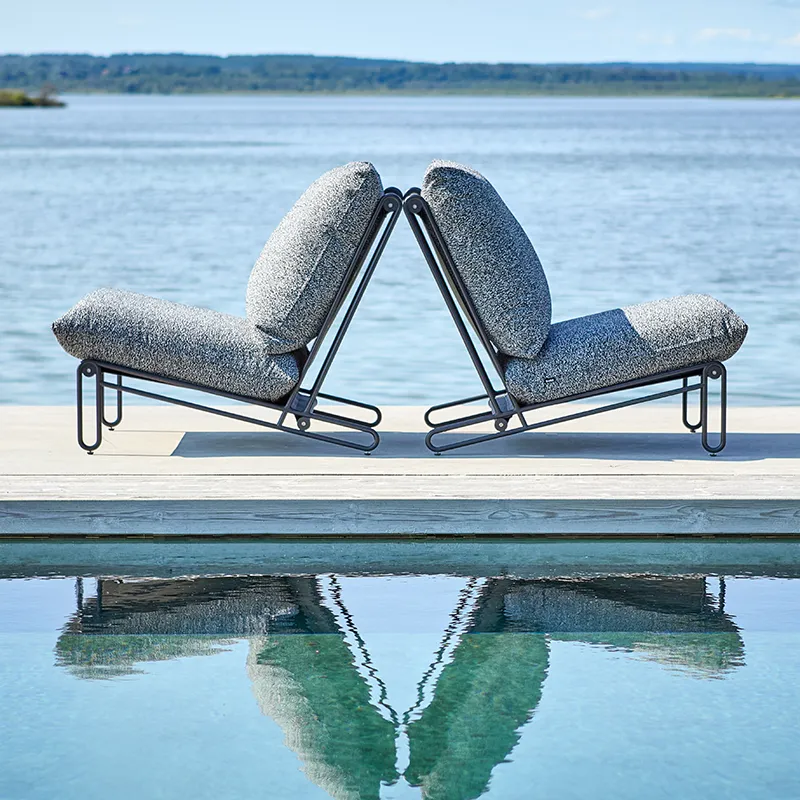 Blixt armchair Black / Teddy ant