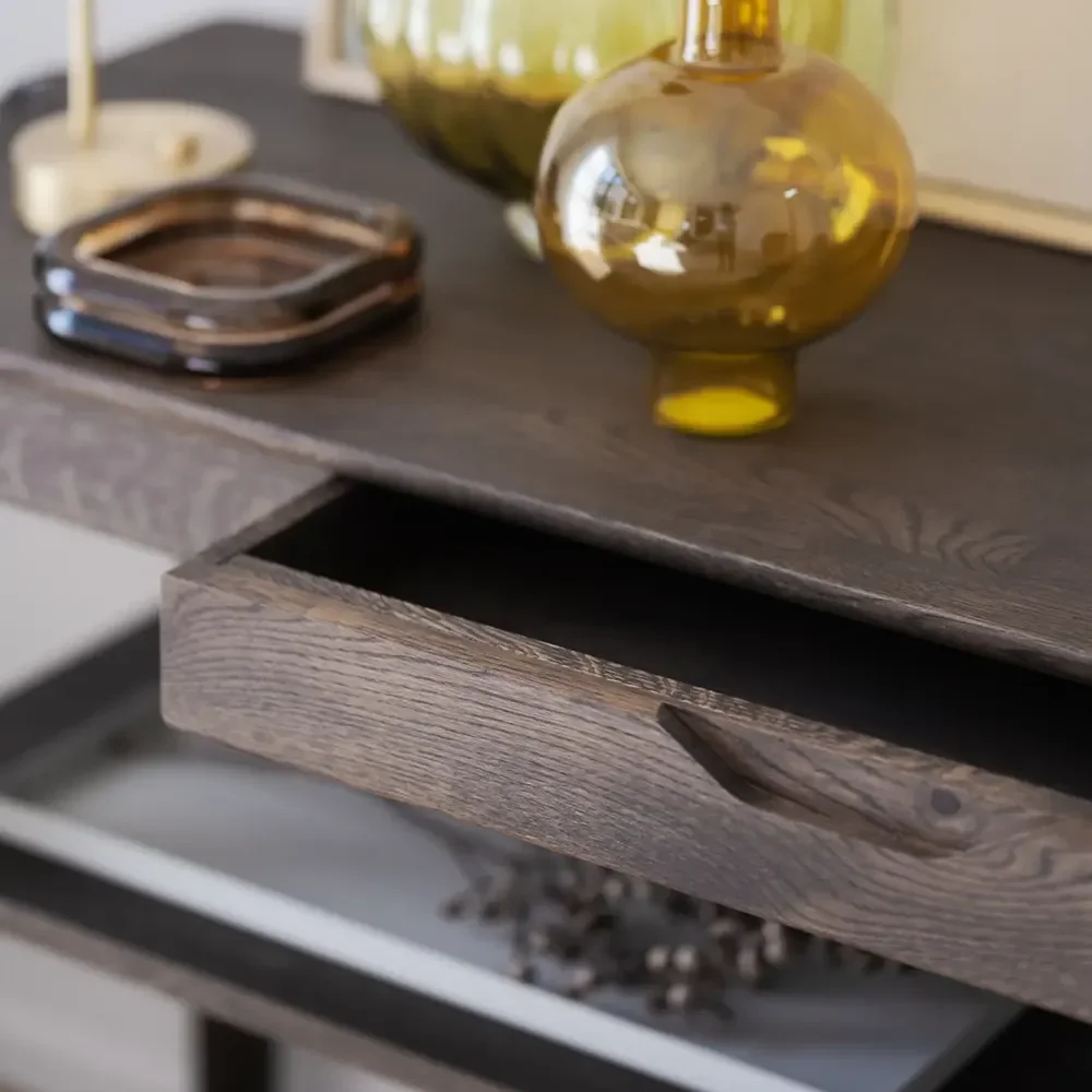 Markham console table brown oak