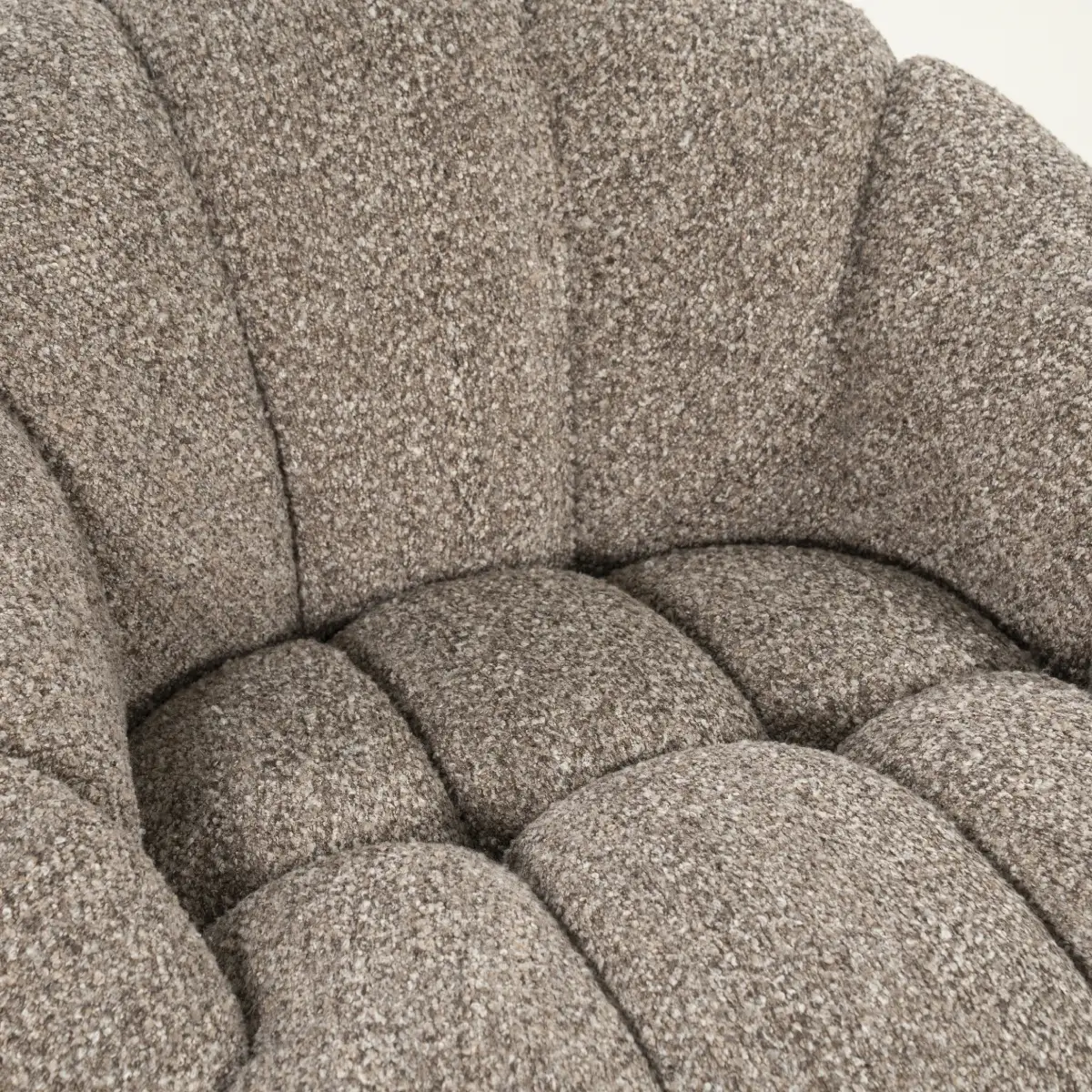Tina Armchair - taupe Flou