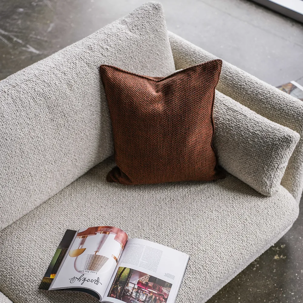 Bloom 3-seater sofa w/plinth Sand