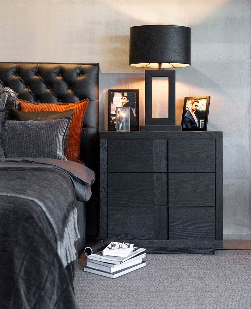 Hunter Dresser Black