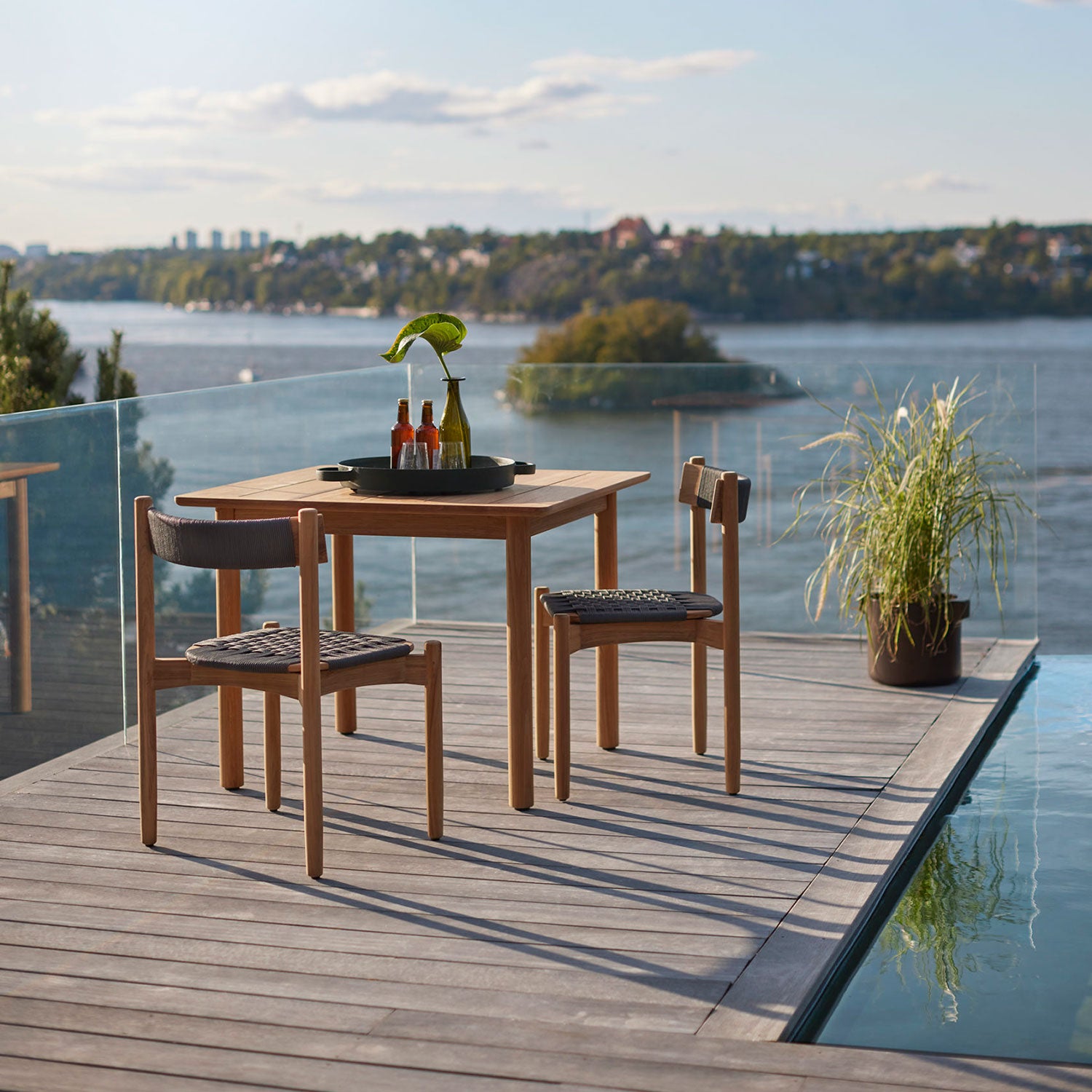 Koster dining table 98x95 cm