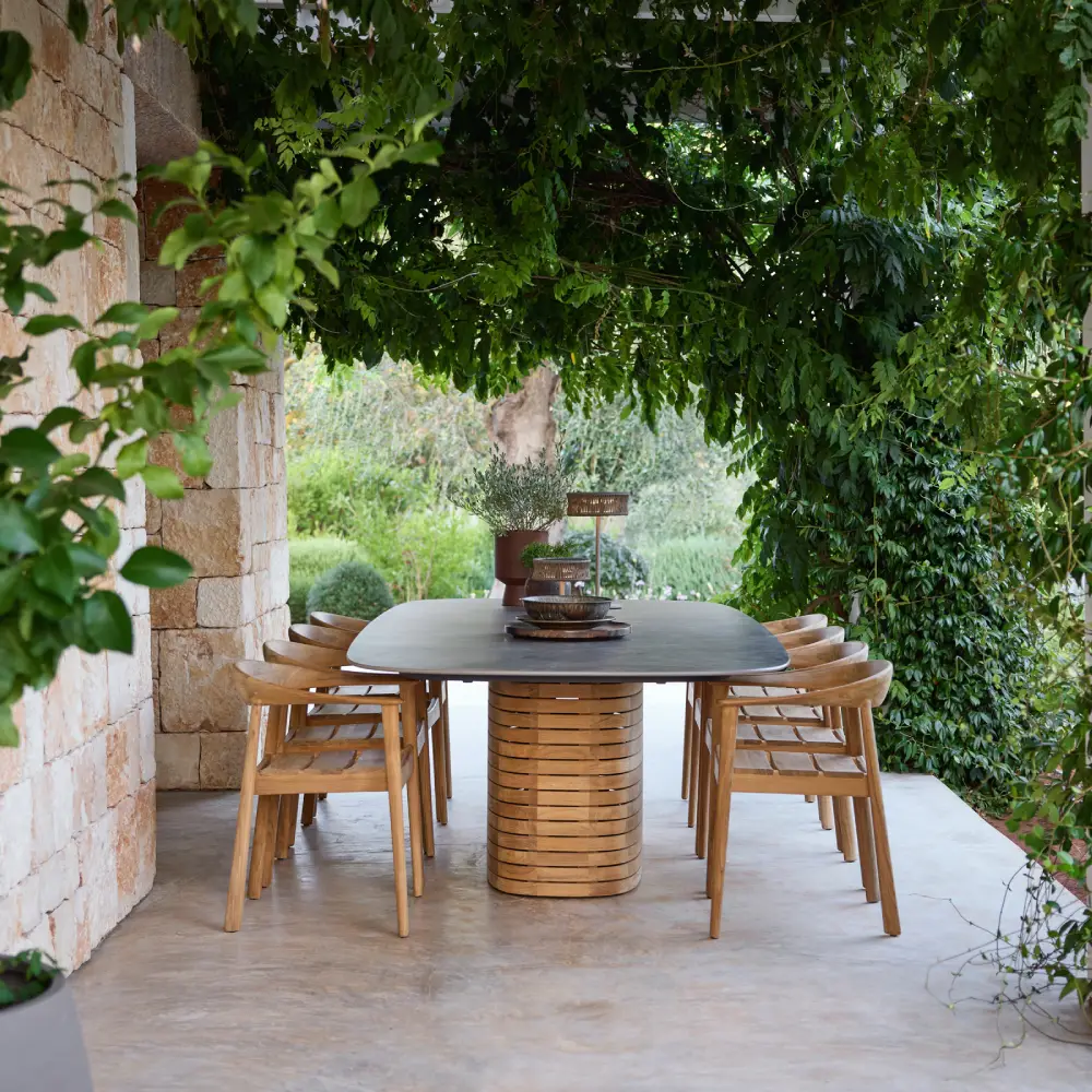 Majestic chair m/armrest seat cushion Light brown, Rise