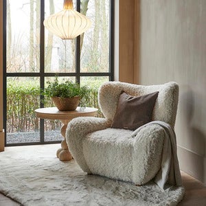 Courchevel Wing Chair White Lion