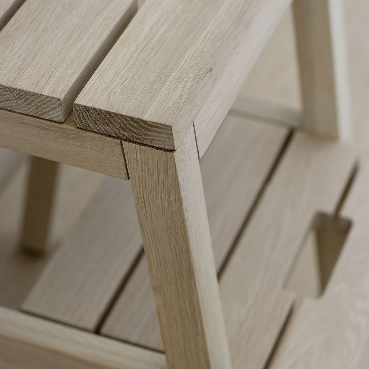 Dania step stool teak