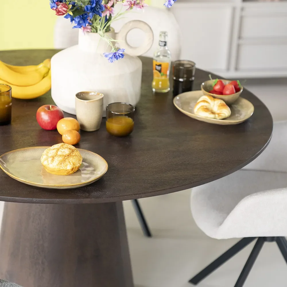 Aron Dining table round 130x76 - brown