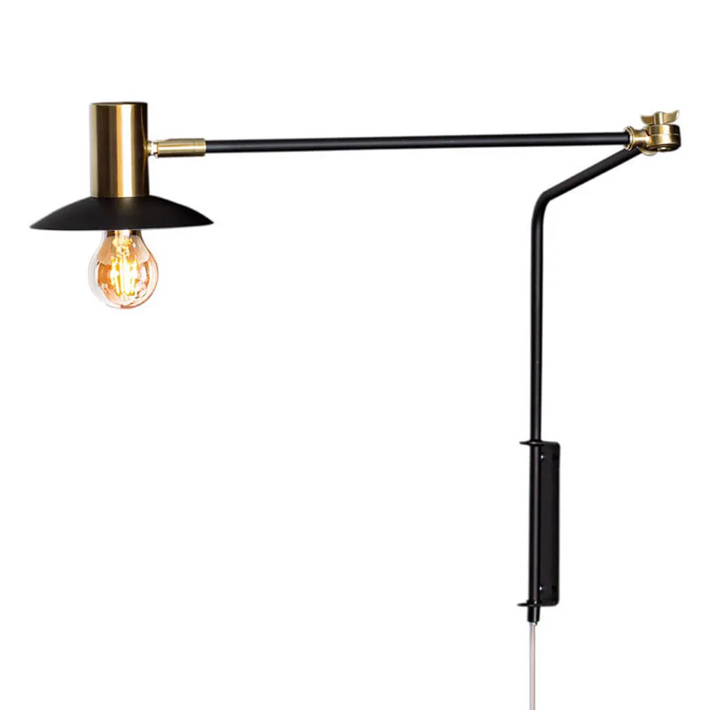 Quinn wall light long