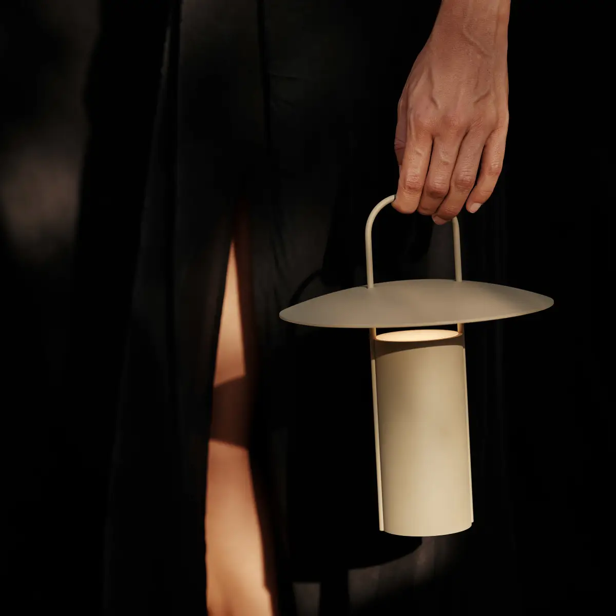 Ray Portable Lamp Aluminium Dusty Green
