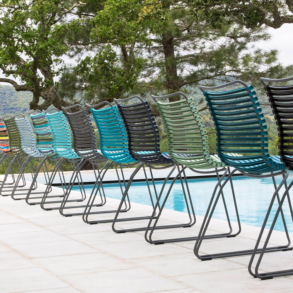 Click chair dark blue