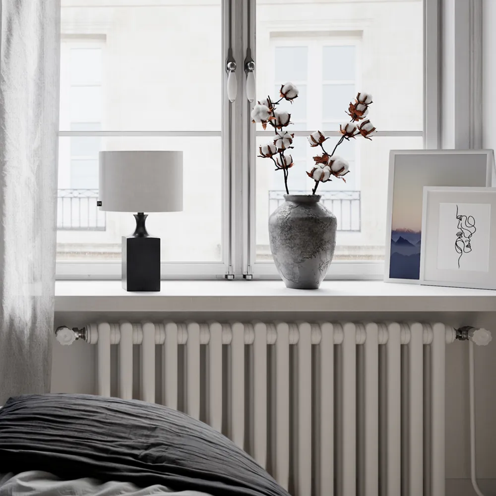 Woody table lamp H: 42cm black/white