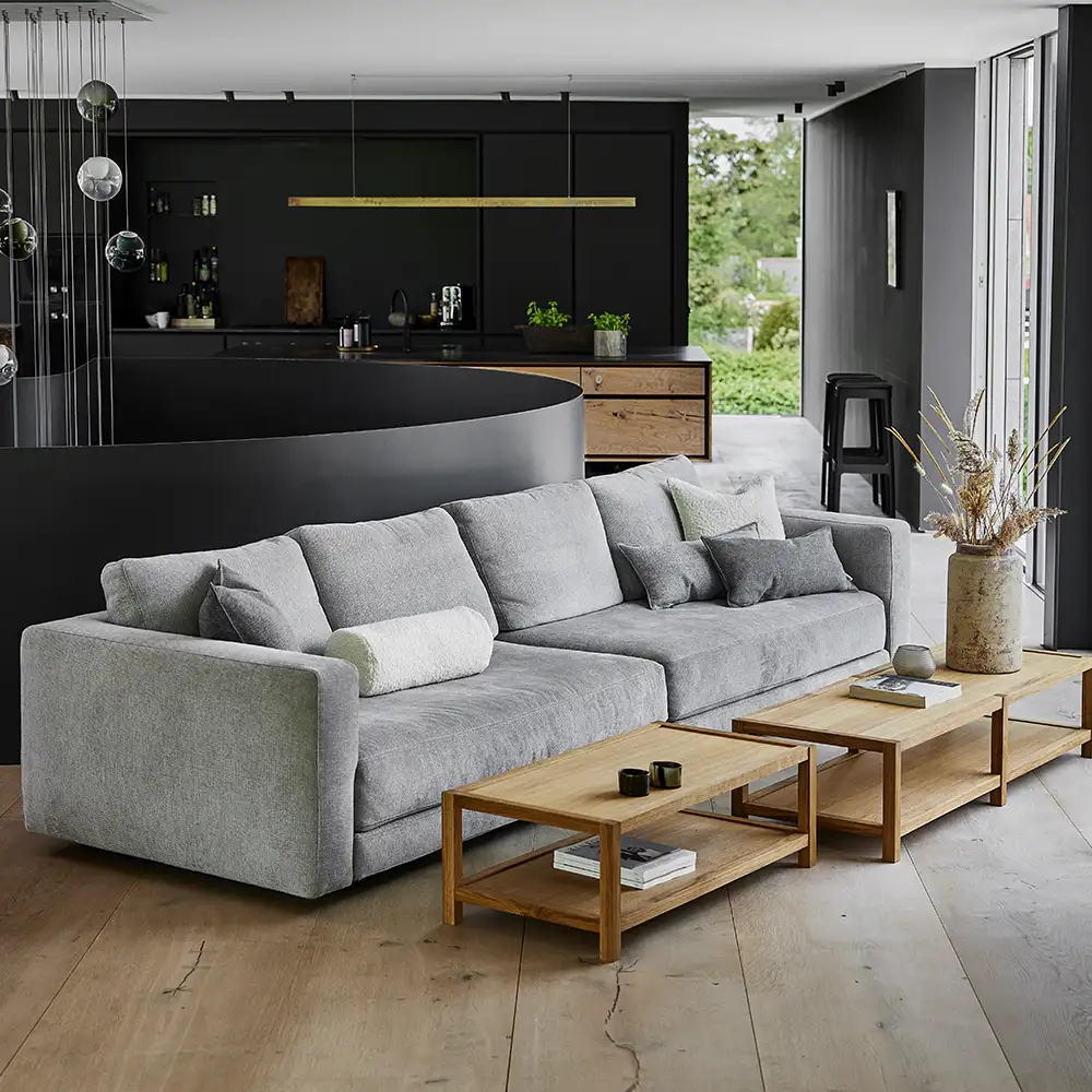 Scale coffee table 147x32 cm Oak