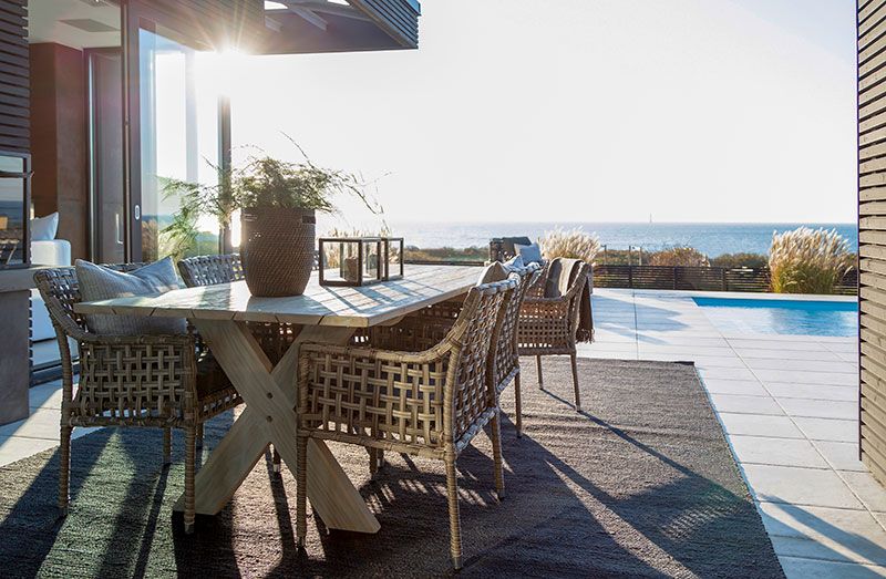 Santa Monica armchair in synthetic rattan