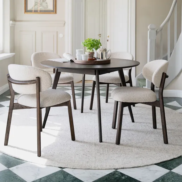 Patterson chair beige fabric / brown oak