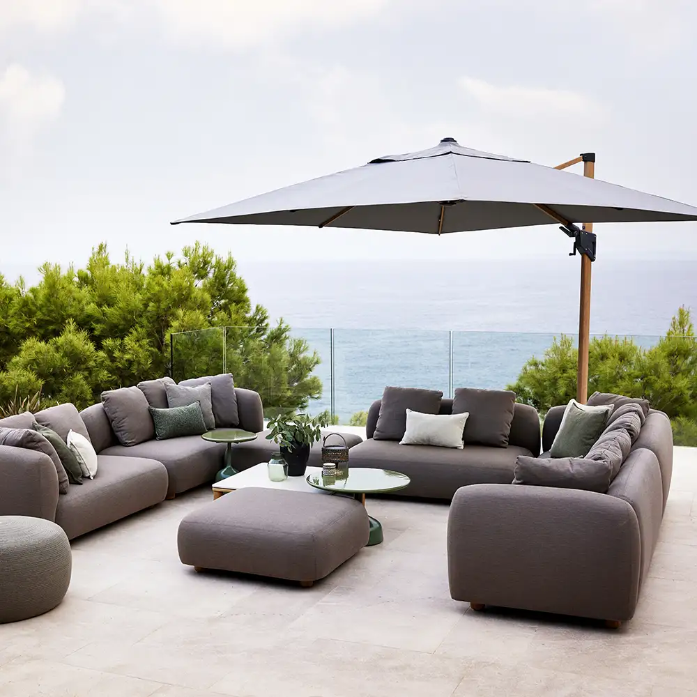 Capture footstool Taupe