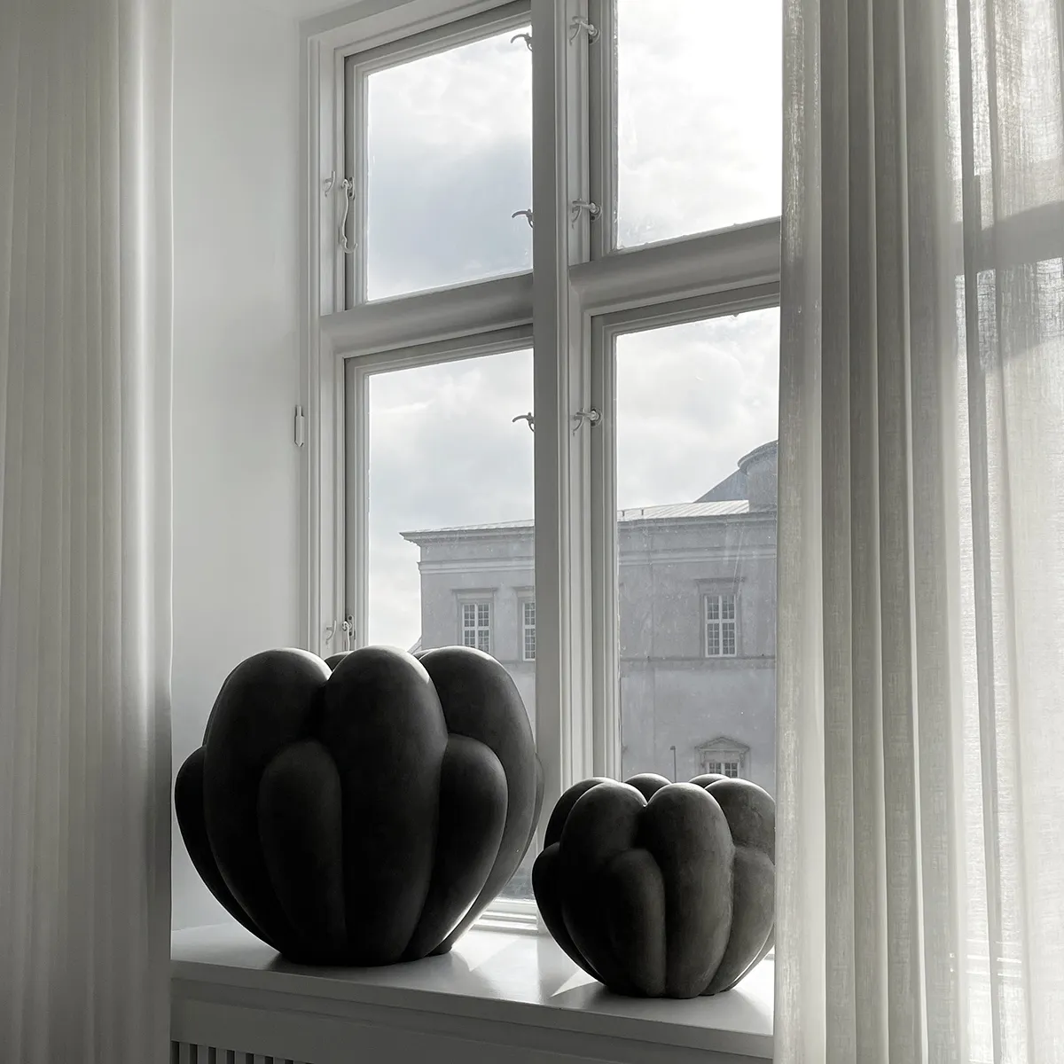 Handmade Vase Bloom Big Dark Grey H44 cm