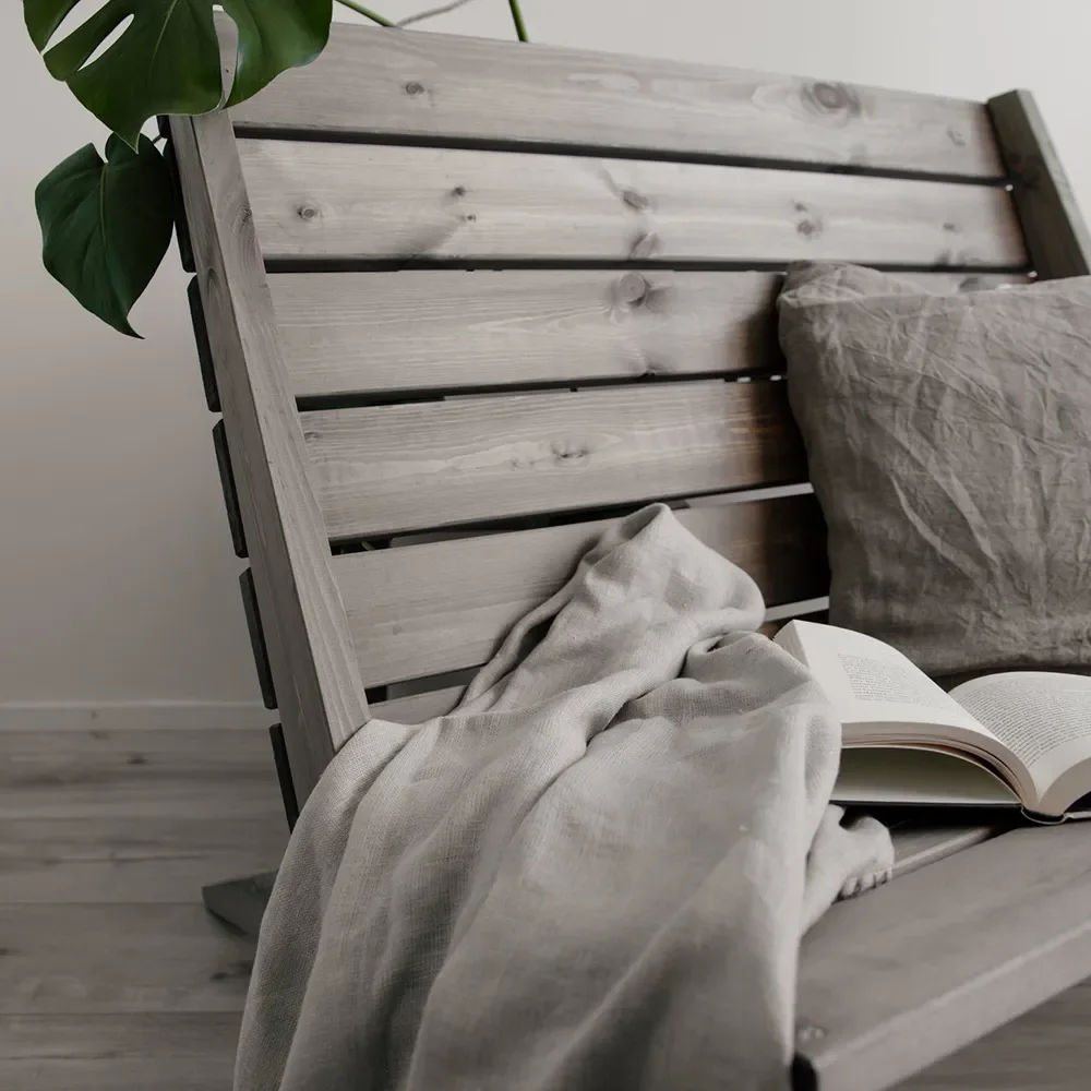 Double Granny Chair Pine grey oiled 