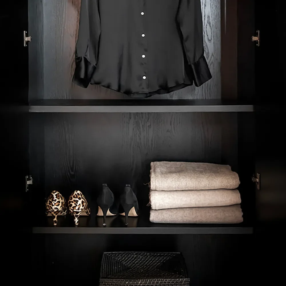 Wardrobe Hunter Black