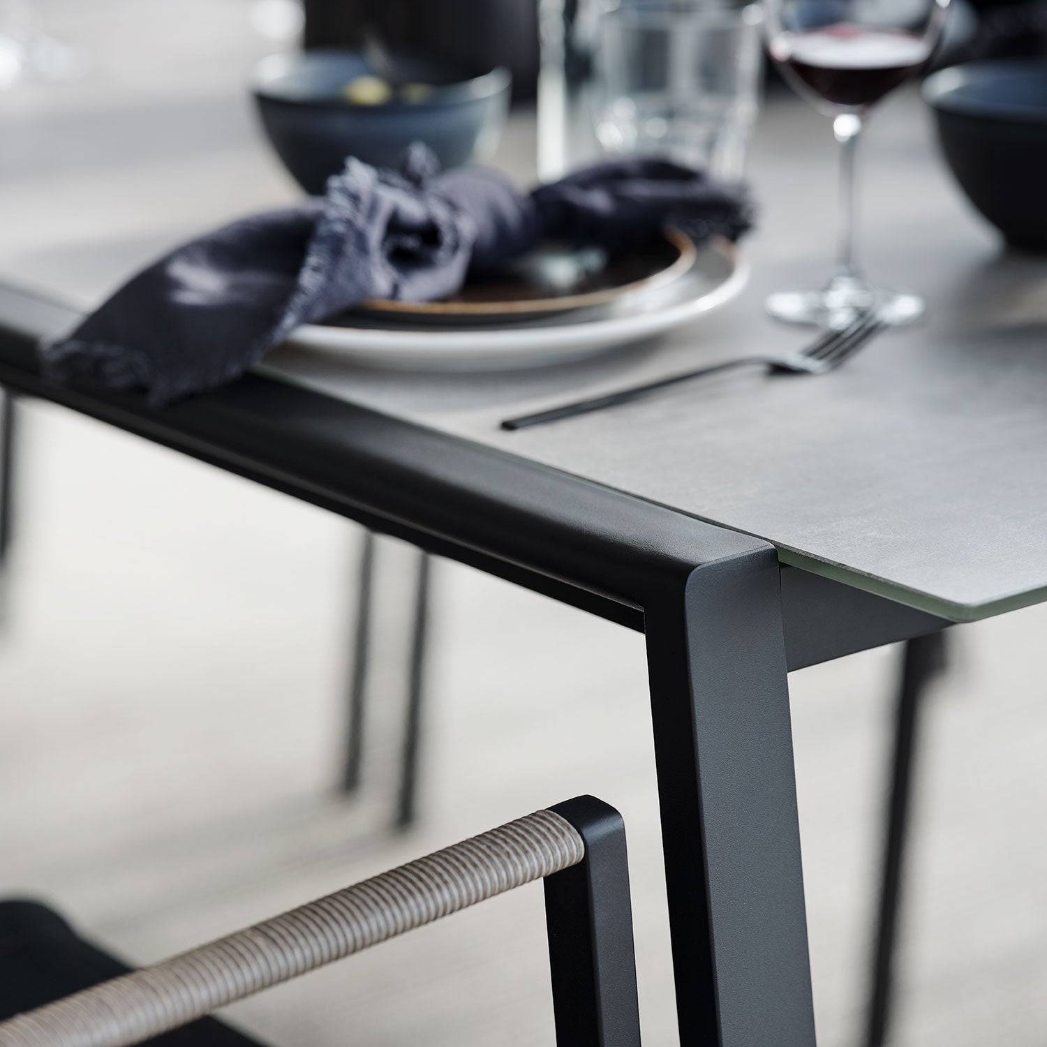 Lyra armchair black/grey