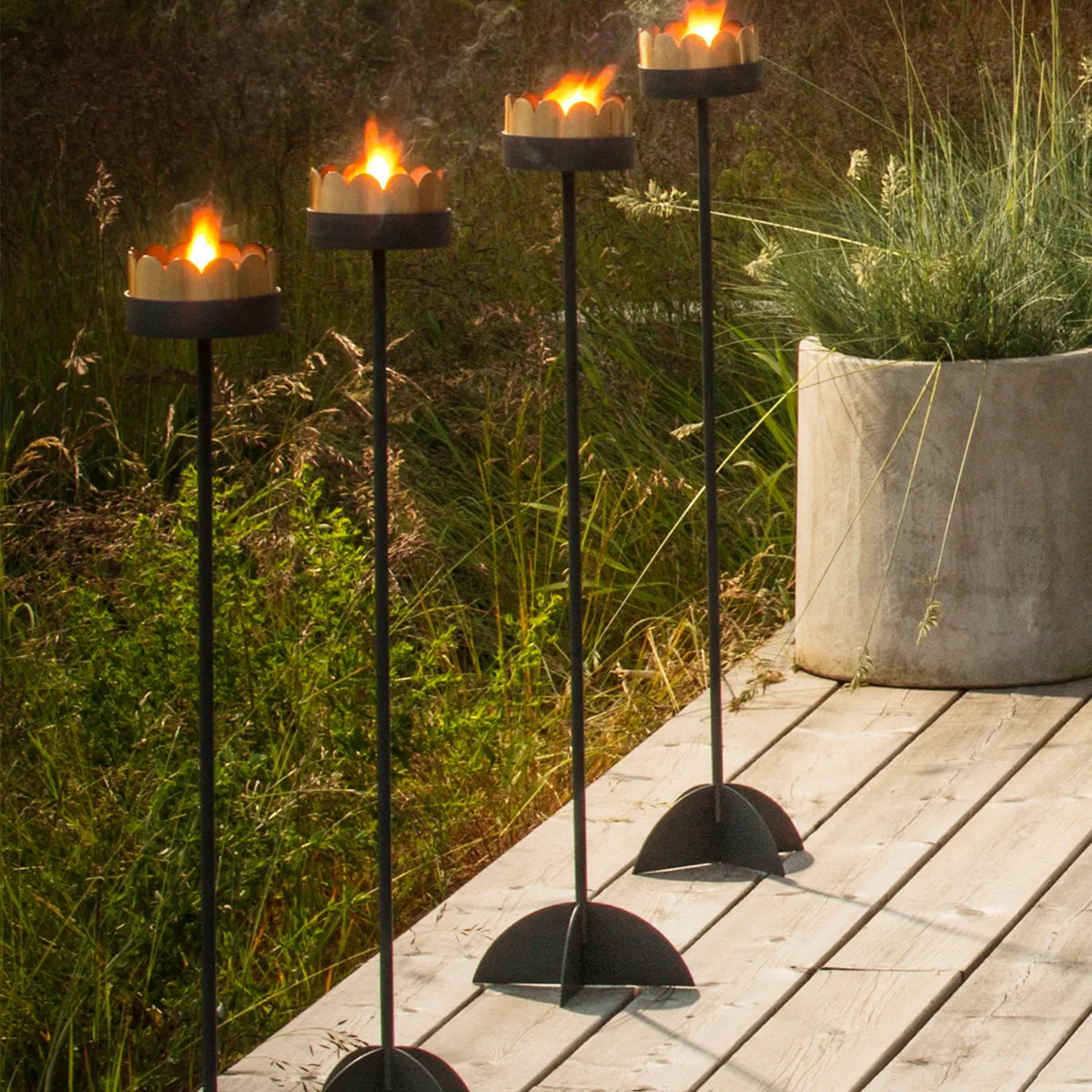 Outdoor Candle Holder Stand in Steel Fira