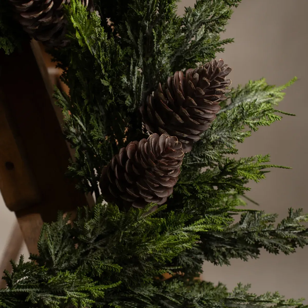 Cypress wreath with cones 50 cm