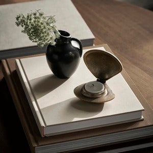 Candle Holder Clam in Brass