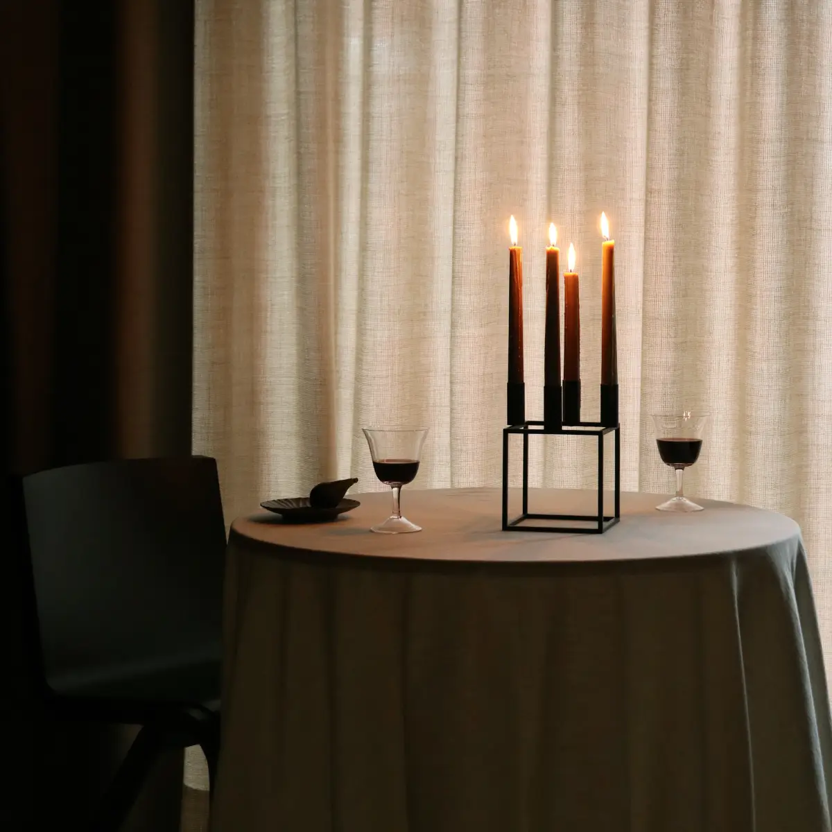 Kubus Candleholder Line - Black