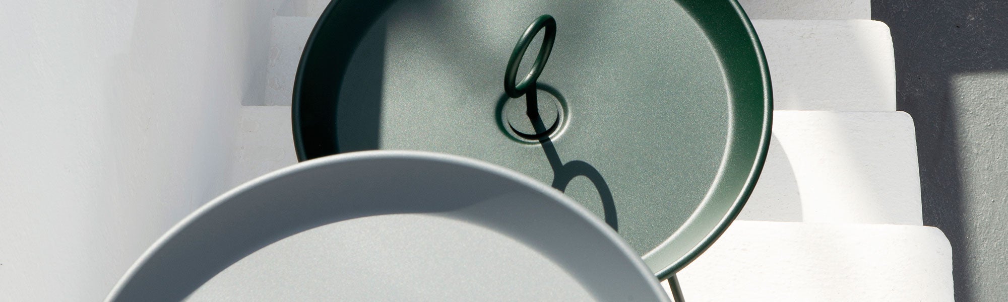 Eyelet side table 57,5 cm Midnight Blue