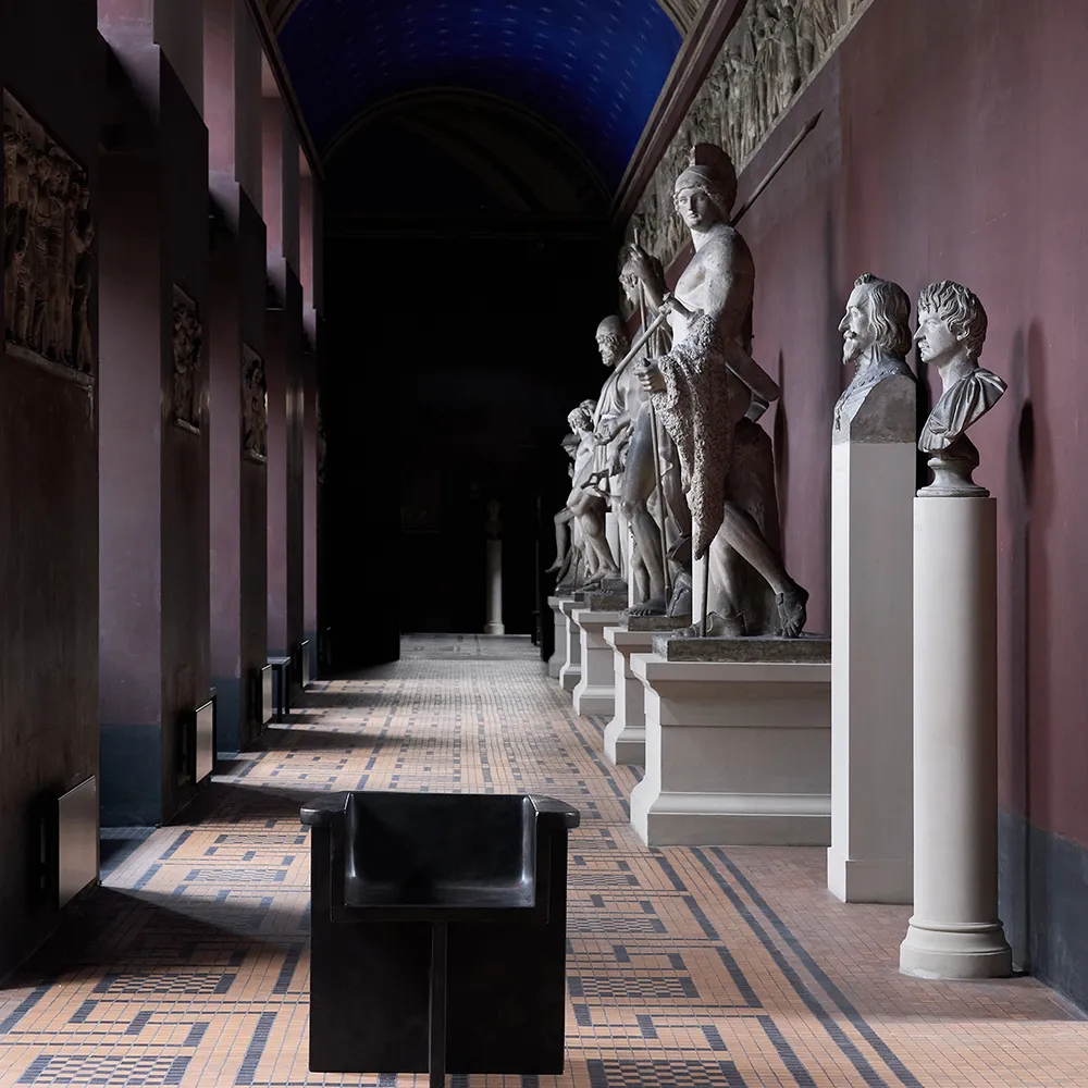 Brutus Dining Chair - Coffee