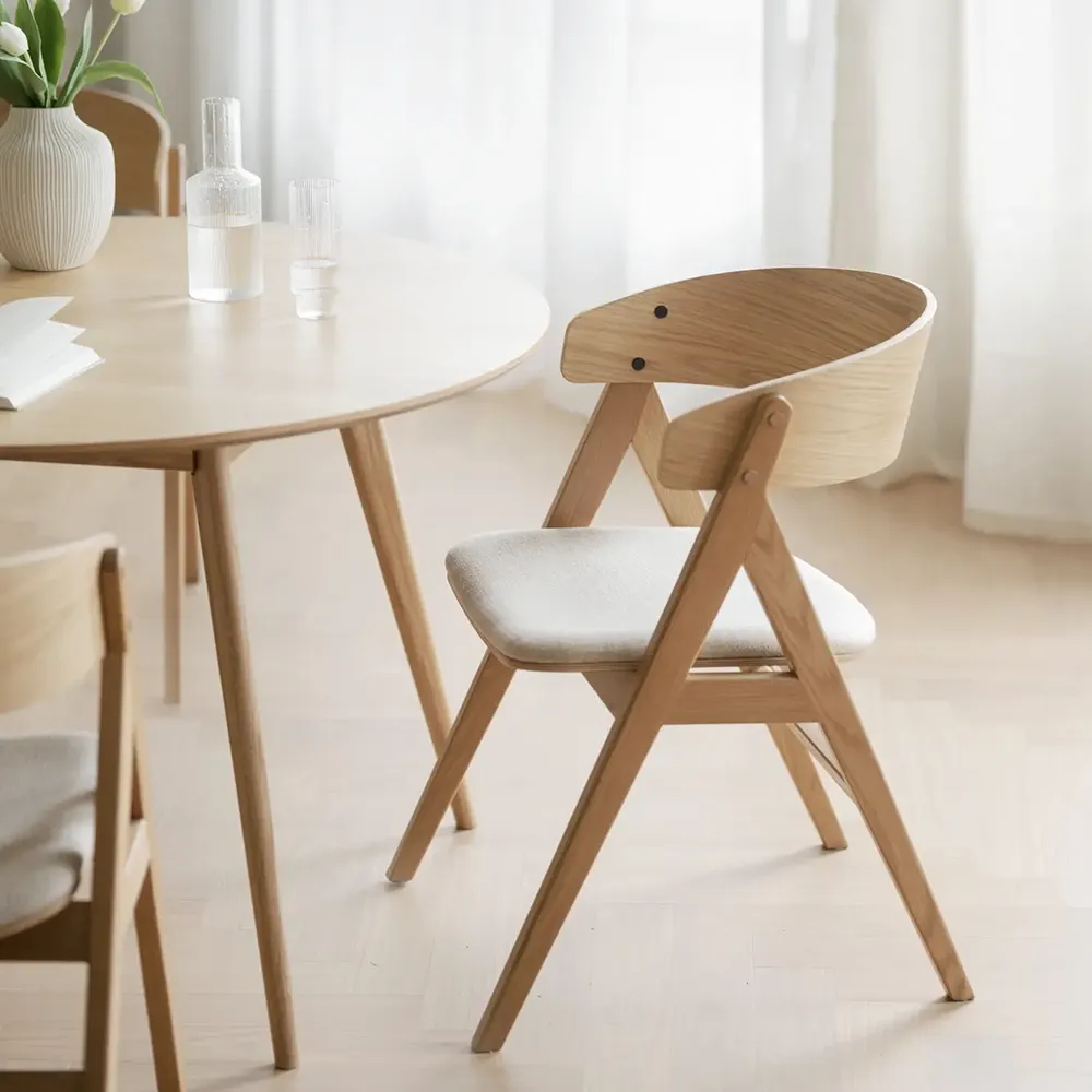 Waterton dining chair with armrests oak/beige fabric