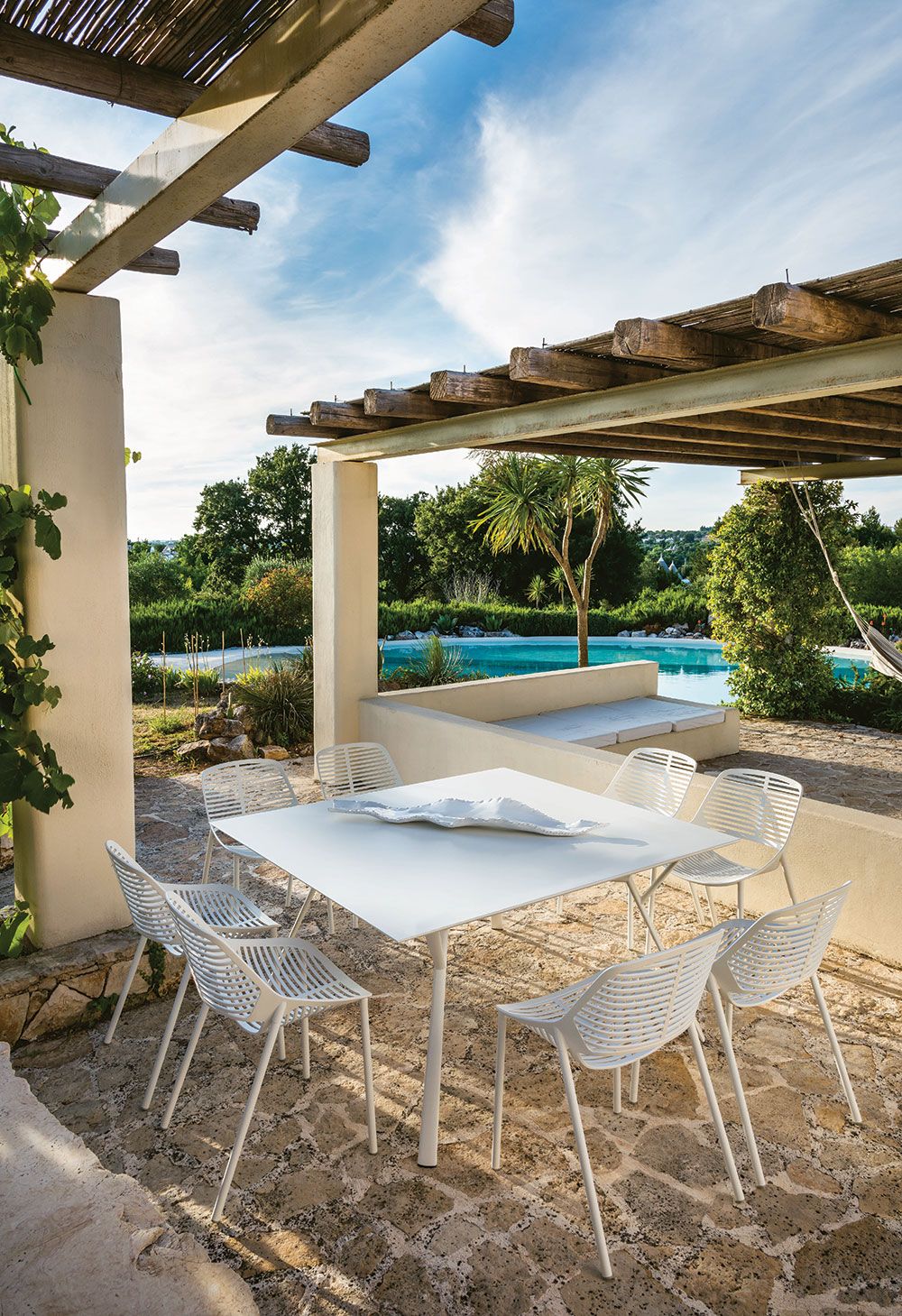 Forest dining chair White