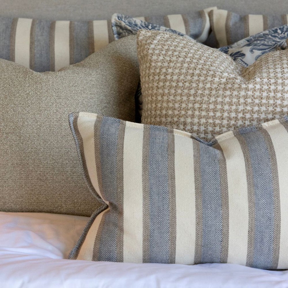 LOTUS Striped cushion cover - 50x50