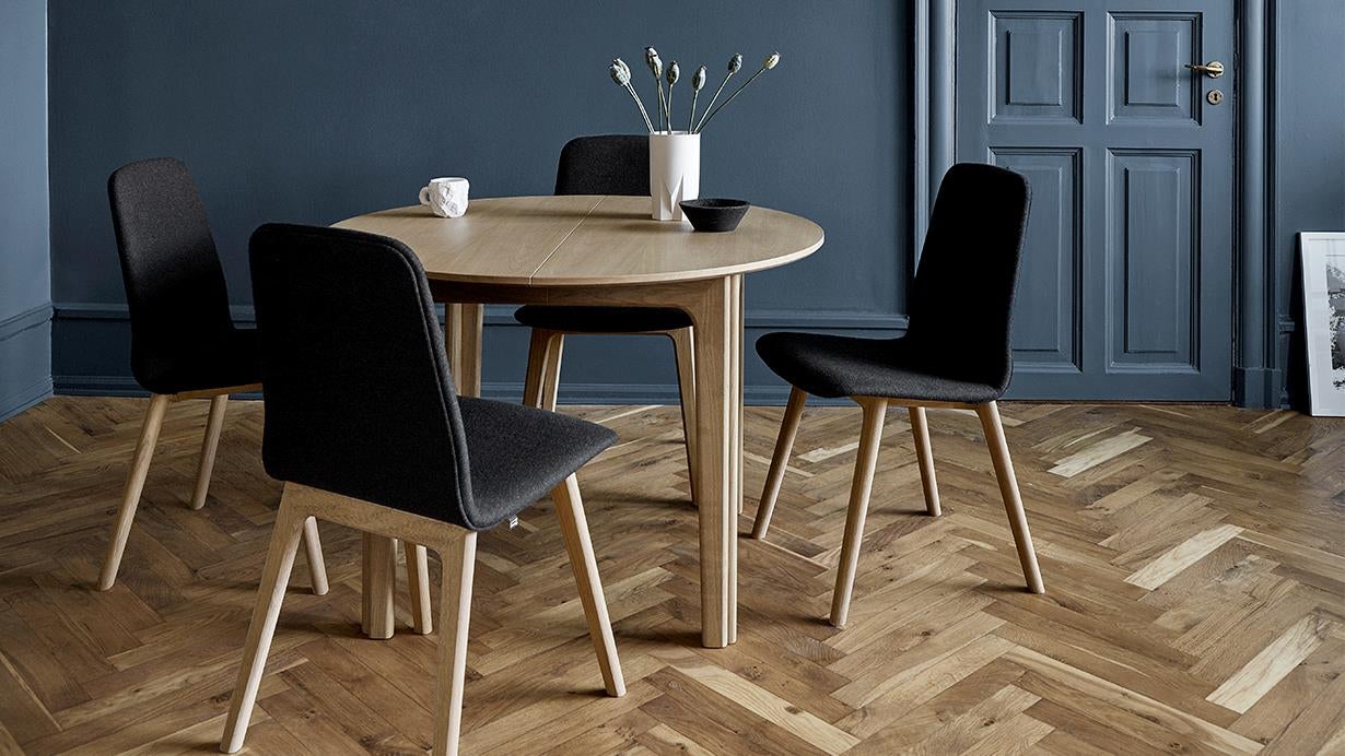 Sm111 dining table Solid Oak Natural Oil