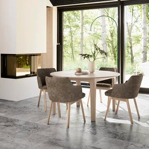 SM112 & SM65 dining set