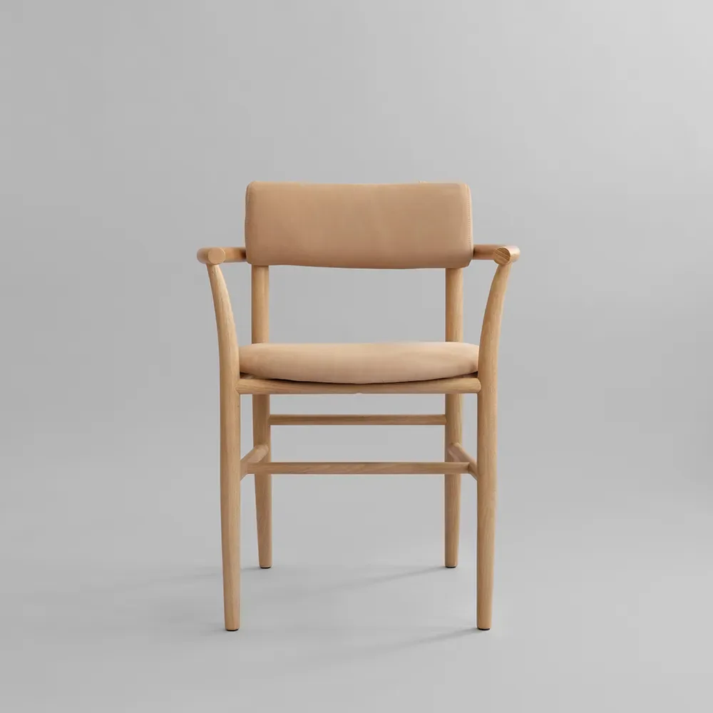 Nama Dining Chair, Armrest - Nubuck