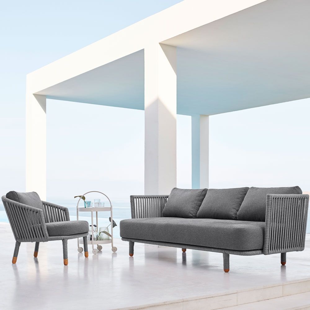 Moments lounge group