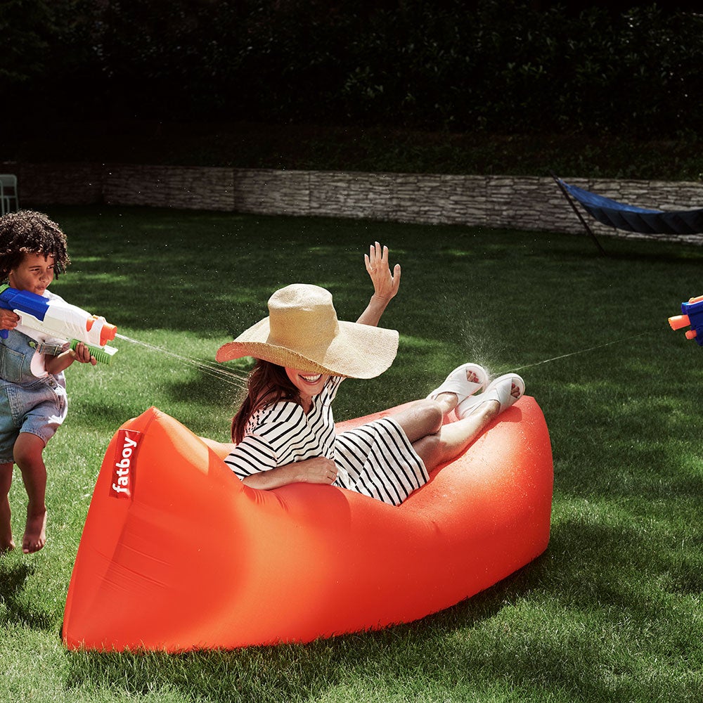 Lamzac inflatable divan sky blue