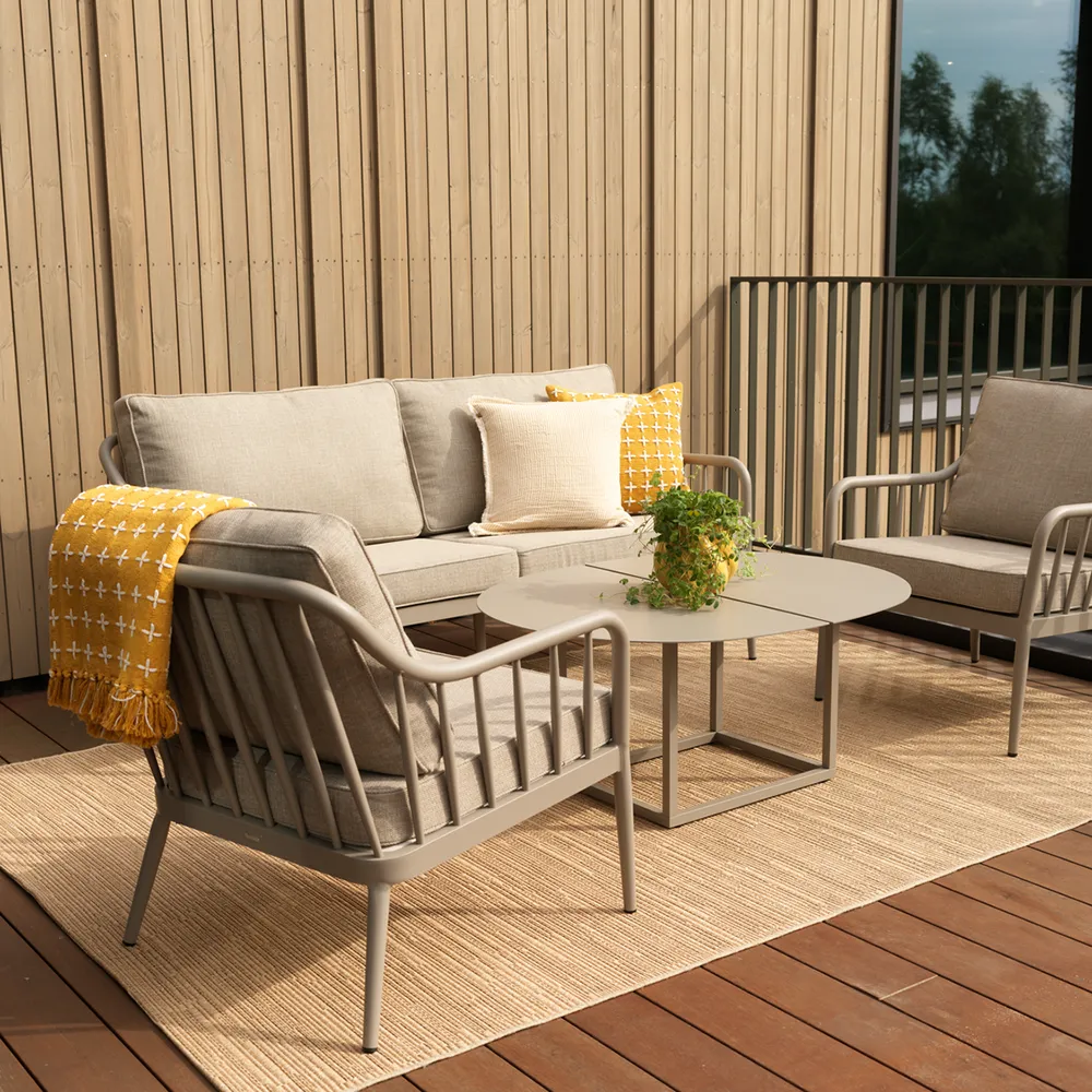 Coleville lounge set