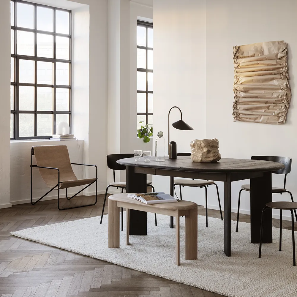 Bevel Dining table 117-217x117 cm - Black Oiled Beech