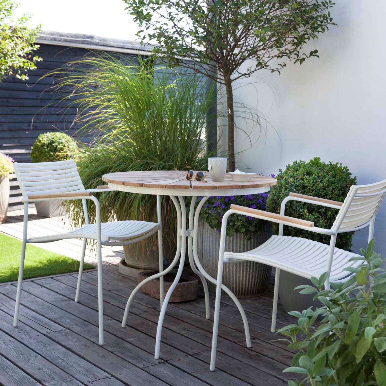 Hard & Ellen coffee table 80 cm white/teak