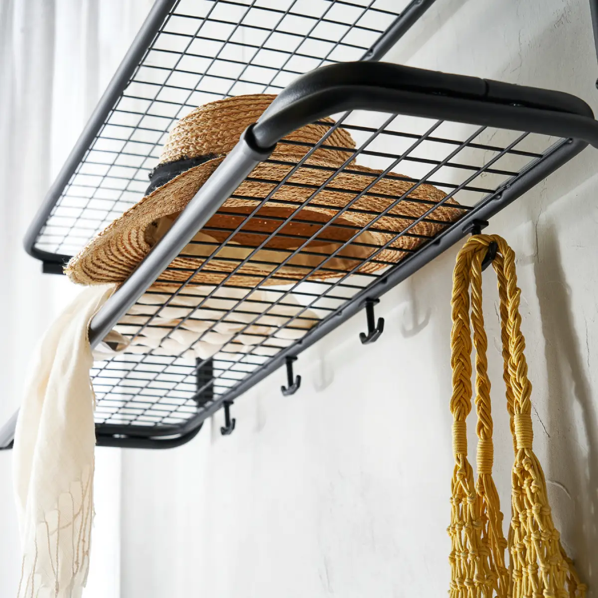 Classic Hat shelf 100 cm Black Chrome