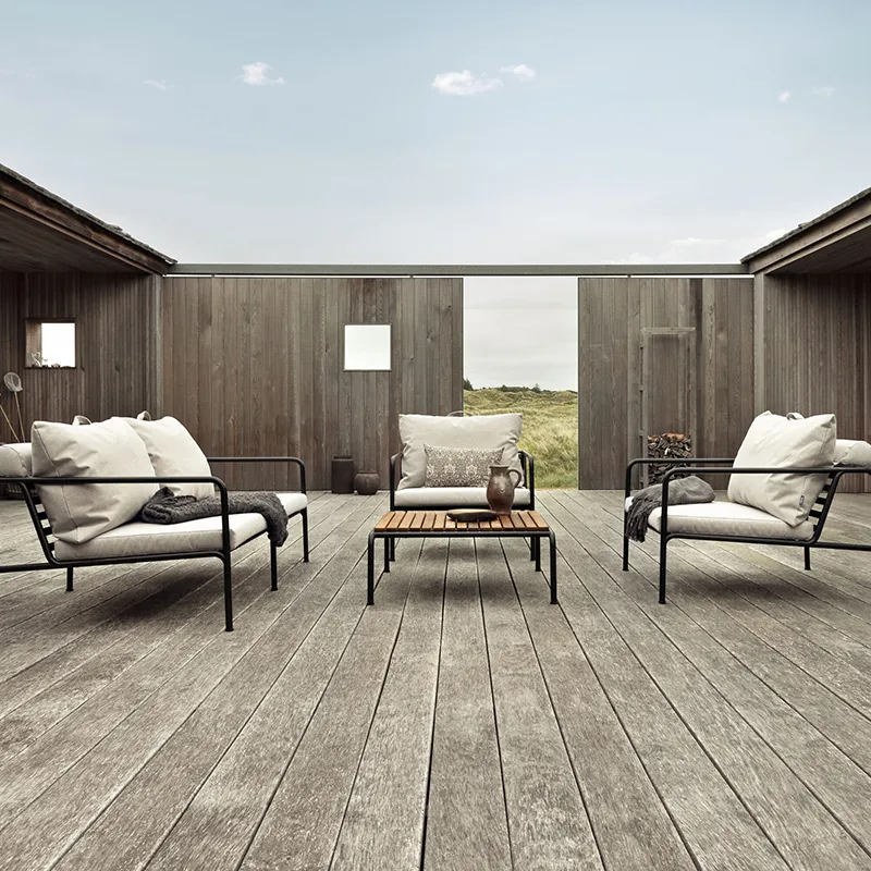 Avon 2 seater sofa Papyrus/Black