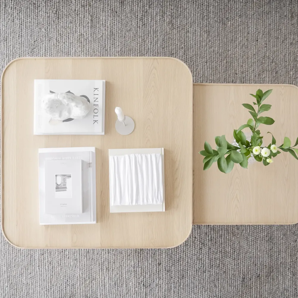 Sullivan coffee table 60x60 cm white pigmented