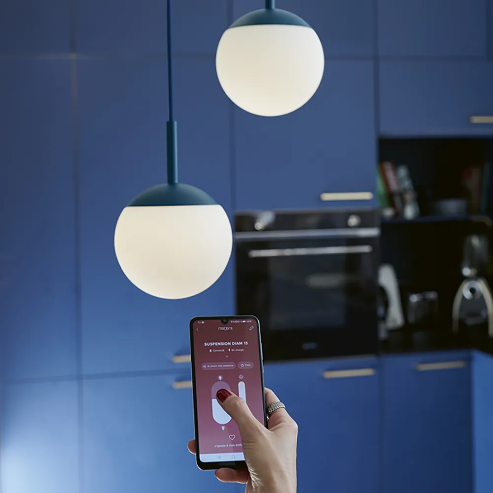 Mooon! Triple ceiling light Black Cherry