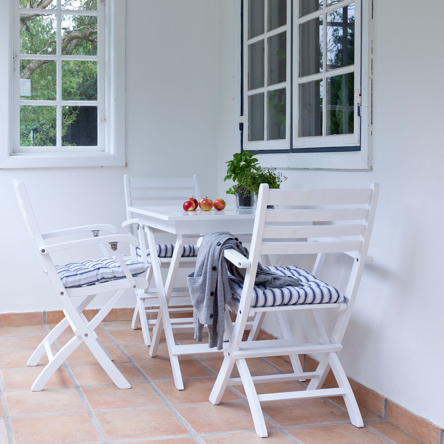 York Café table 70x70 cm white