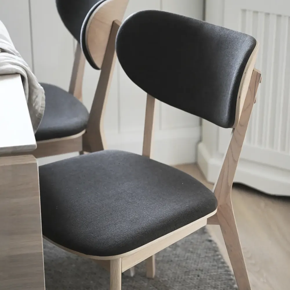 Kato dining chair white pigmented oak/dark grey