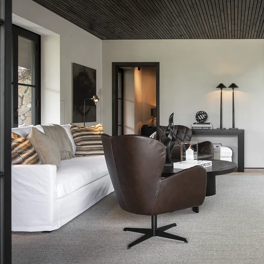 Jade Armchair Espresso leather